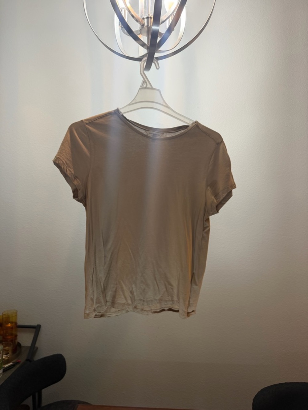 Banana Republic Short Sleeve Tee in Tan/Nude - Picture 2 of 3